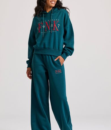 Relaxed fit φούτερ με κέντημα στο στήθος