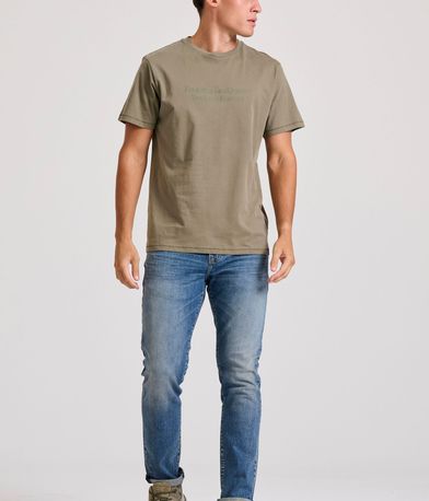T-shirt με branded τύπωμα στο στήθος