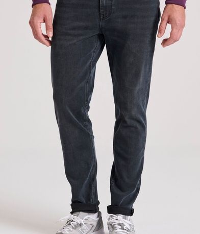 Slim fit τζιν παντελόνι με ελαφρύ ξεθώριασμα