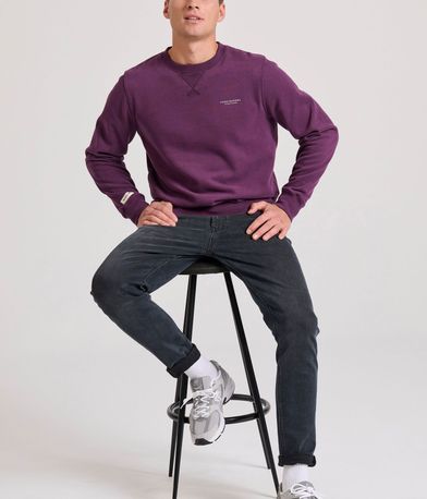 Slim fit τζιν παντελόνι με ελαφρύ ξεθώριασμα