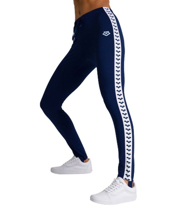 Stirrup Pants Caroline Team