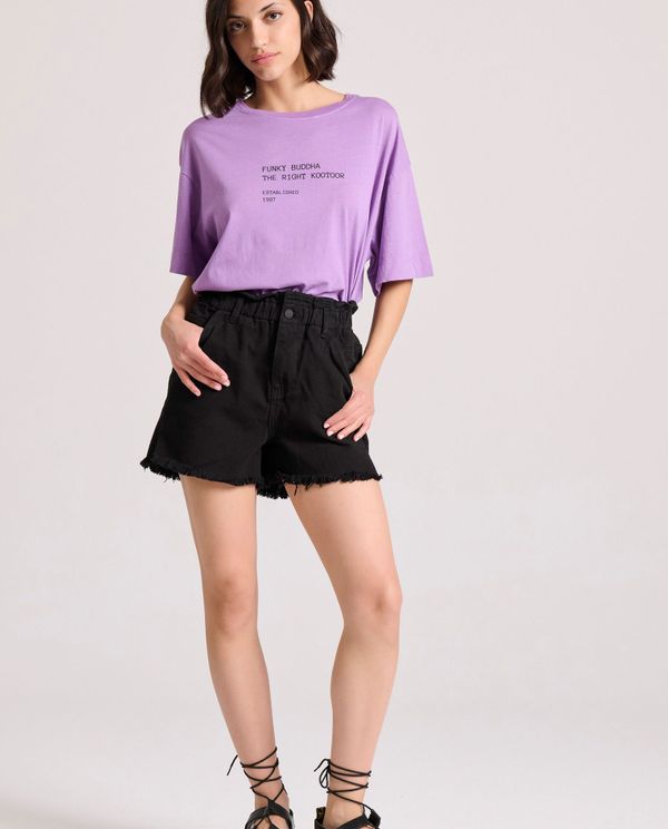 Baggy garment dyed τζιν σορτς με φθορές