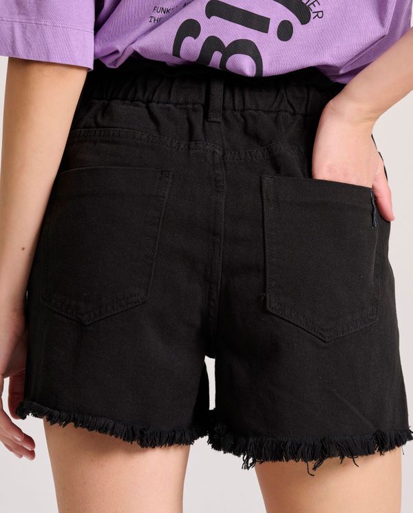 Baggy garment dyed τζιν σορτς με φθορές