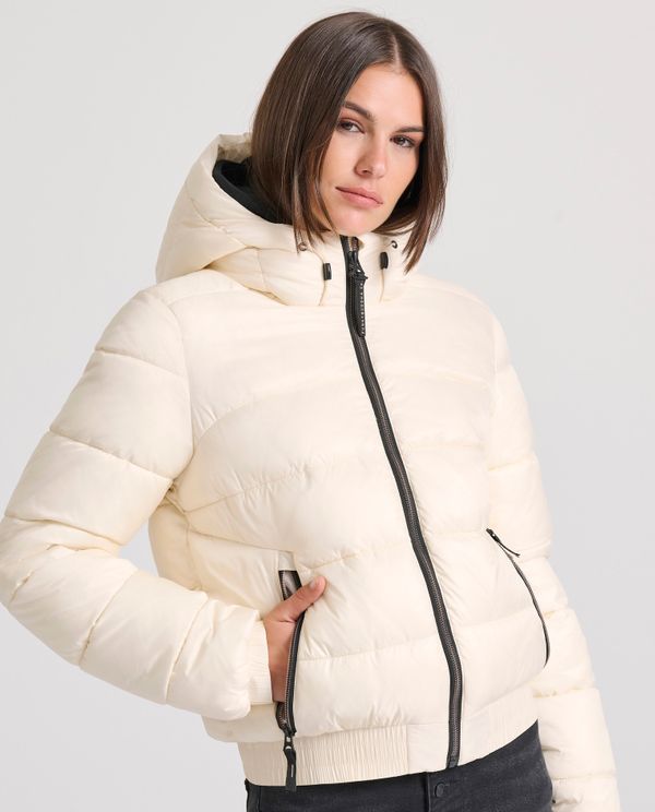 Καπιτονέ puffer μπουφάν με κουκούλα