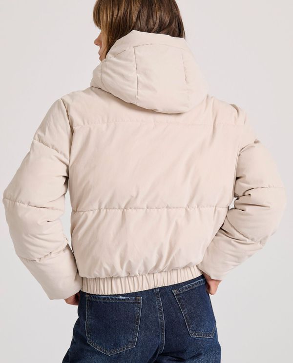Puffer μπουφάν με αποσπώμενη κουκούλα