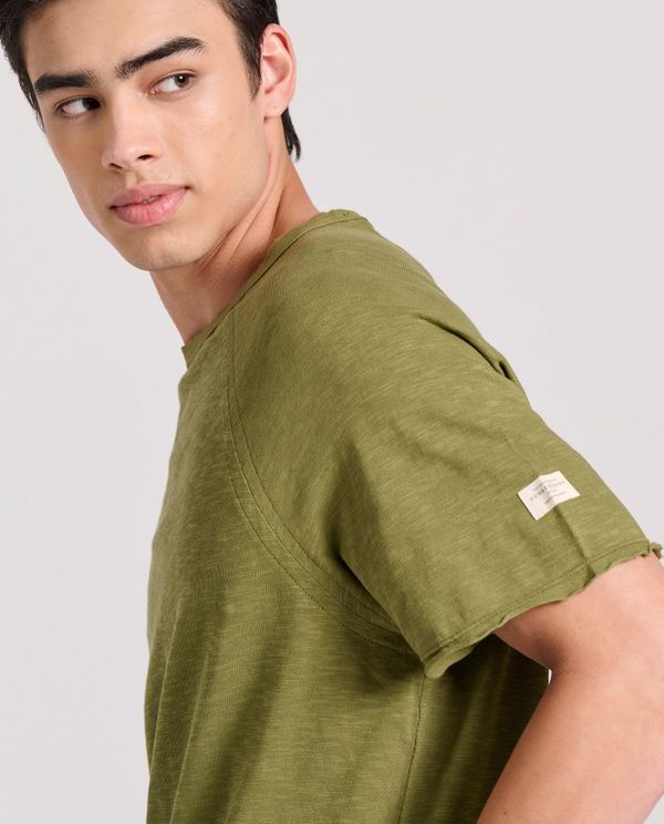 Relaxed fit t-shirt με raglan μανίκι και raw cuts