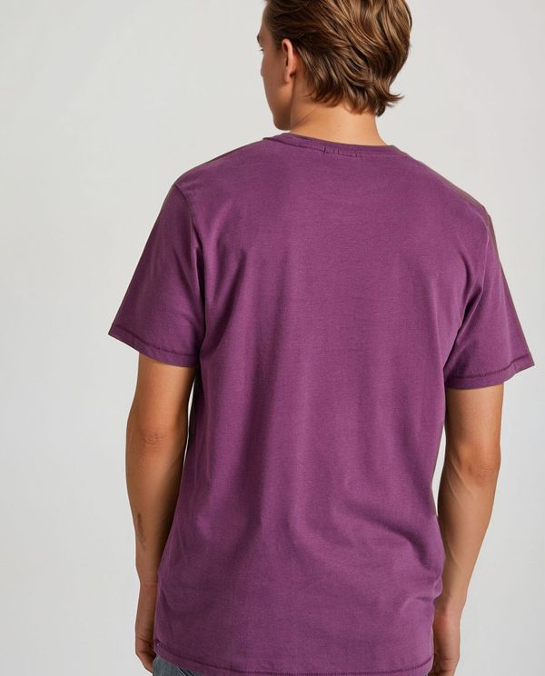 T-shirt με branded τύπωμα στο στήθος