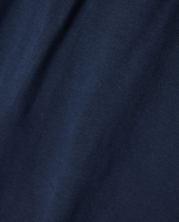 T-shirt με graphic τύπωμα στην πλάτη