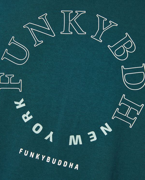 T-shirt με graphic τύπωμα στο στήθος