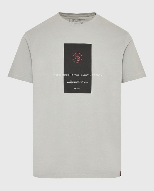 T-shirt με frame τύπωμα στο στήθος