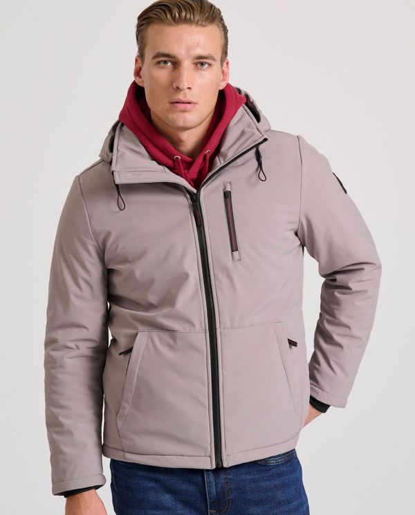 Softshell μπουφάν με ελαφριά επένδυση και κουκούλα