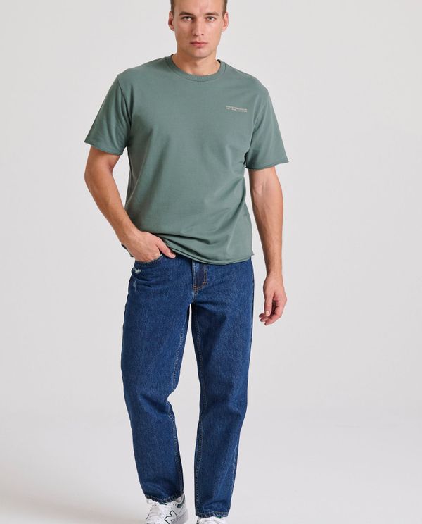 Relaxed fit t-shirt με graphic τύπωμα στην πλάτη