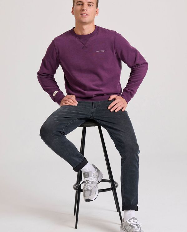 Slim fit τζιν παντελόνι με ελαφρύ ξεθώριασμα