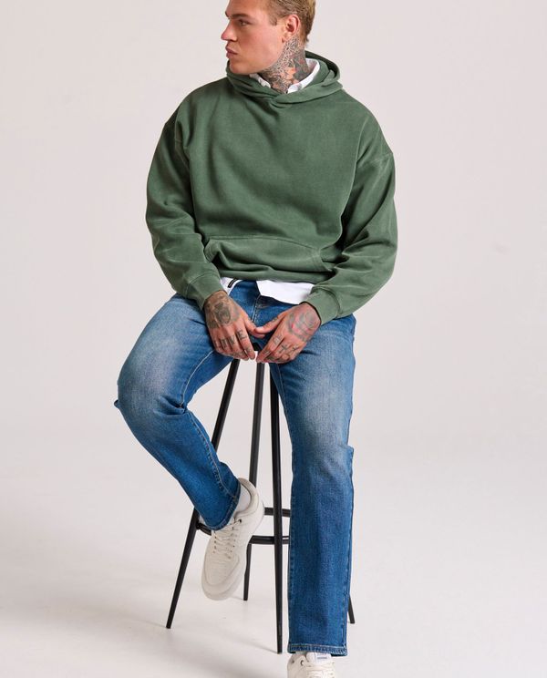 Straight fit τζιν παντελόνι με whisker details