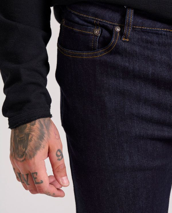 Straight fit τζιν παντελόνι με whisker details